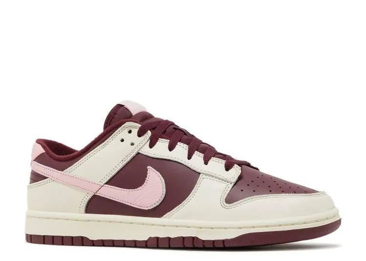 Nike Dunk Low Valentine's Day - HIDEOUT