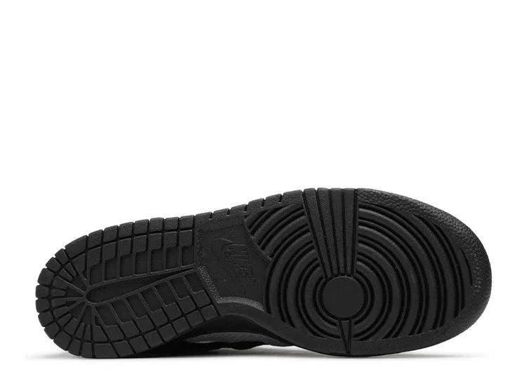 Nike Dunk Low Low CDG Black (W) - HIDEOUT