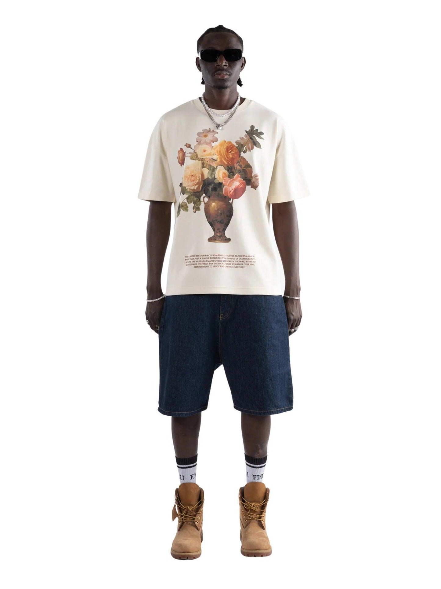 Finelli Rose Vase T-Shirt