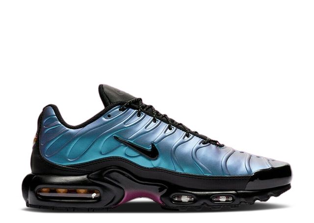 Nike Air Max Plus Throwback Future