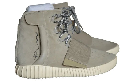 Yeezy 750 OG Light Brown (Signed by Kanye West) - HIDEOUT